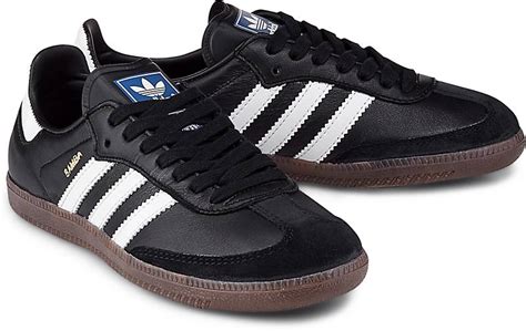 adidas schwarz und schwarz schuhe samba|Adidas Samba foot locker.